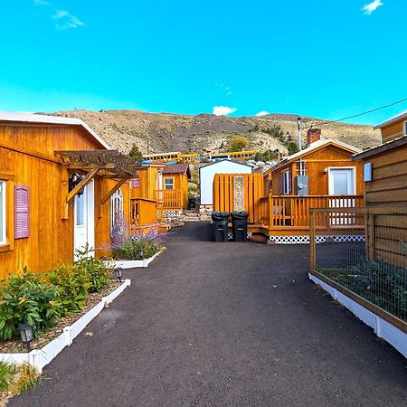 Yellowstone'S Treasure Cabins Gardiner Exteriör bild