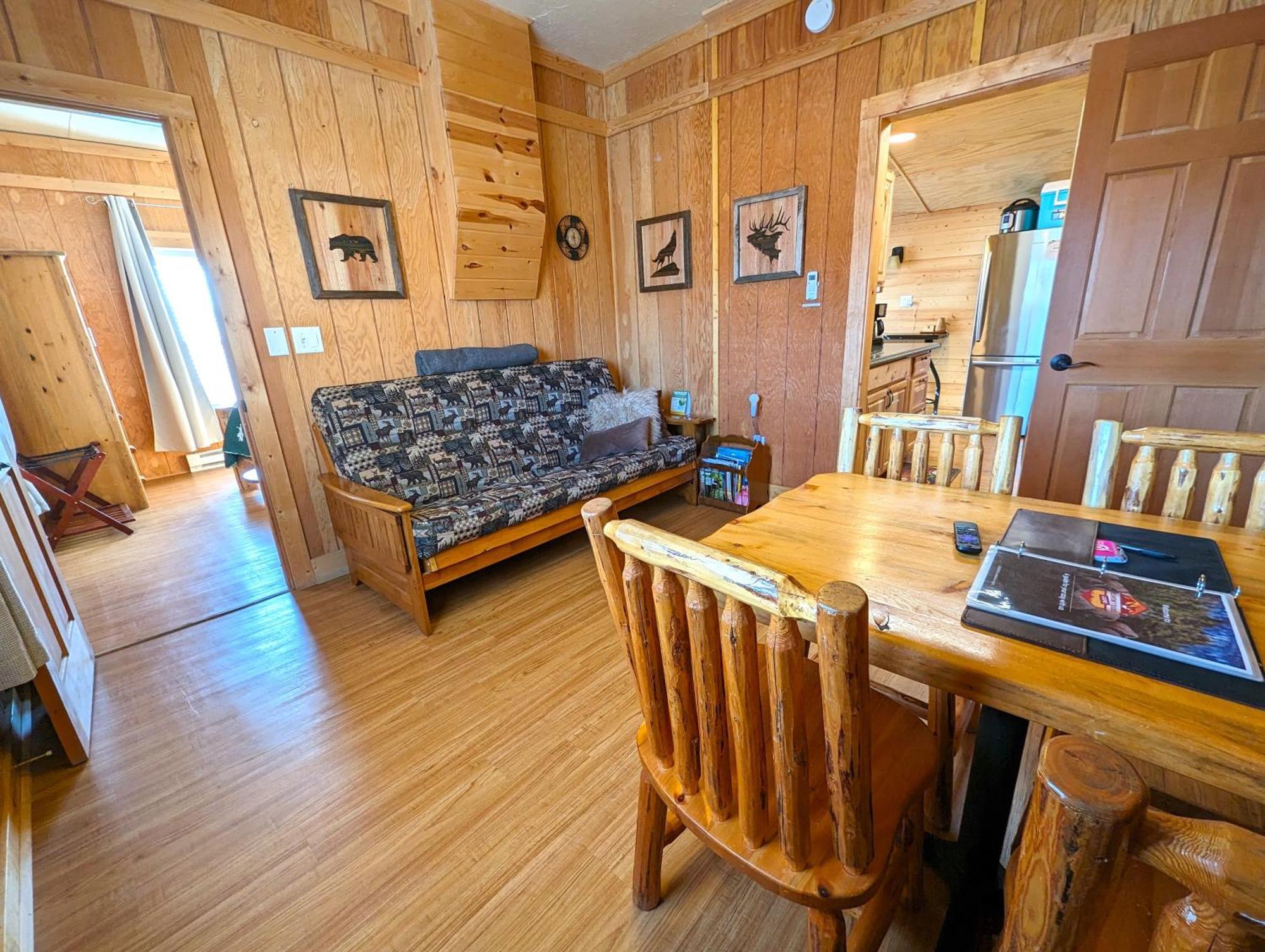 Yellowstone'S Treasure Cabins Gardiner Exteriör bild